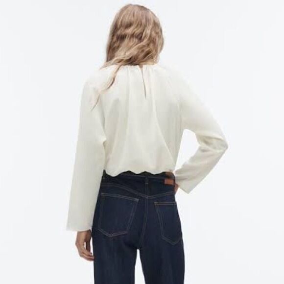 ZARA CUT OUT TOP ZARA - Picture 3 of 5